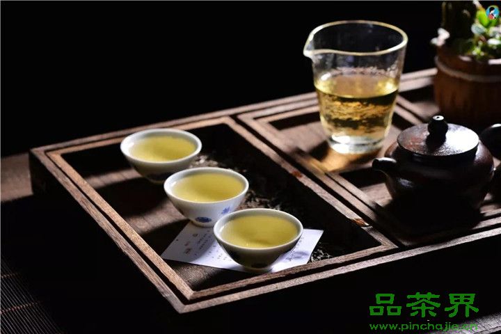 <a href=//rybet8.com target=_blank class=infotextkey>Ҷ</a>β֮ǰͷ